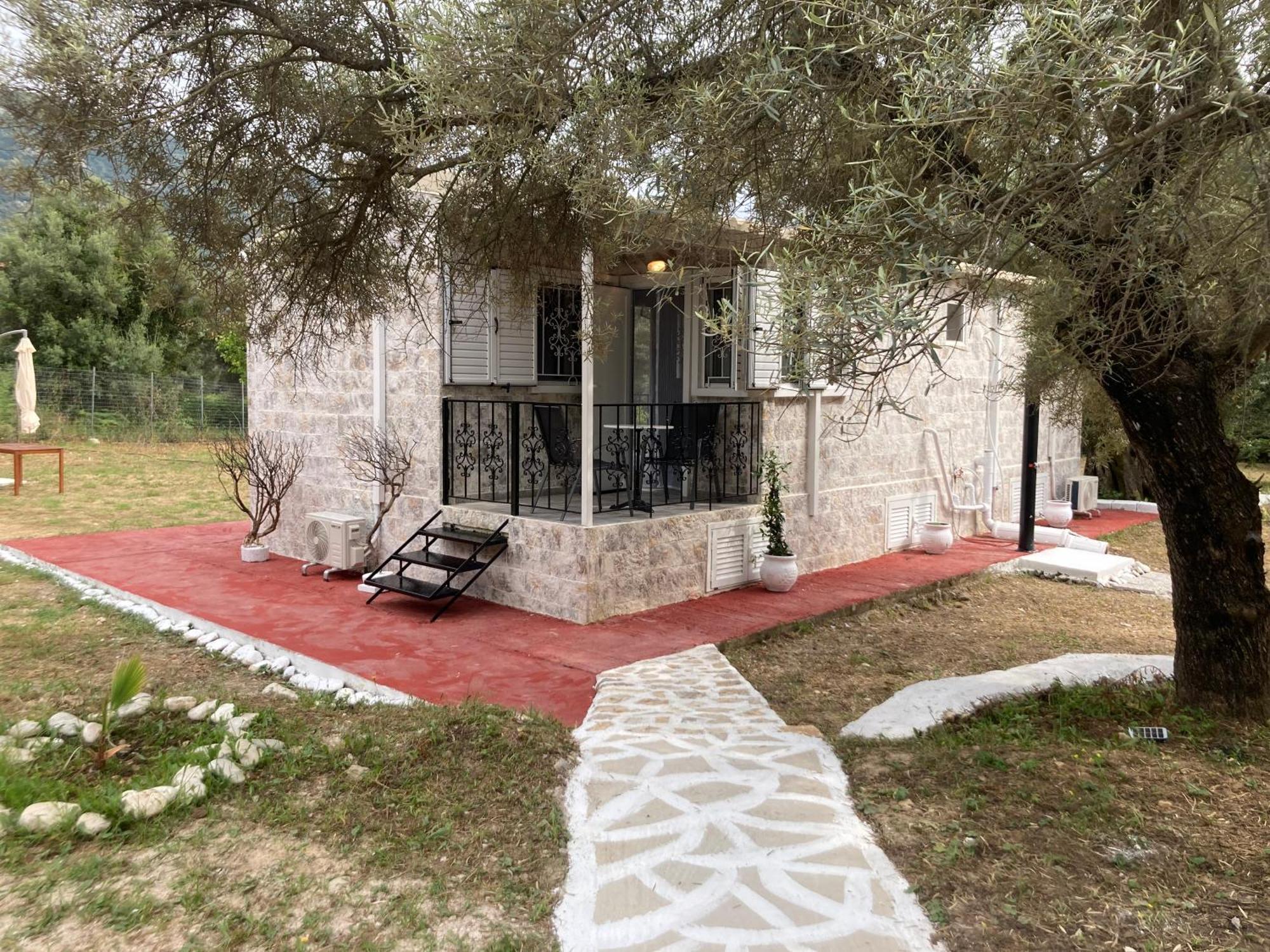 Helios Beach House Mikros Gialos Exterior photo
